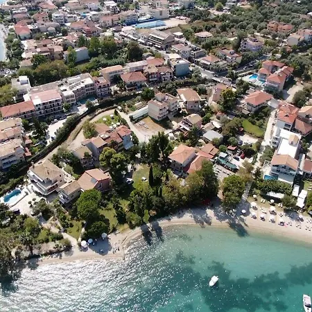 Dionysos Lefkas *
