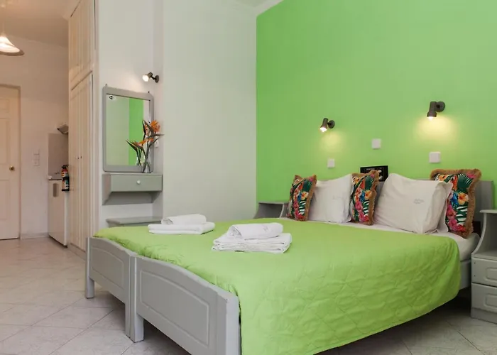 Dionysos Lefkas Lägenhetshotell 3*