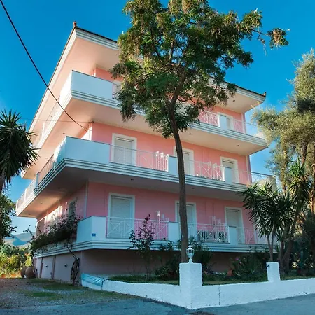 Dionysos Lefkas Апарт-отель 3*