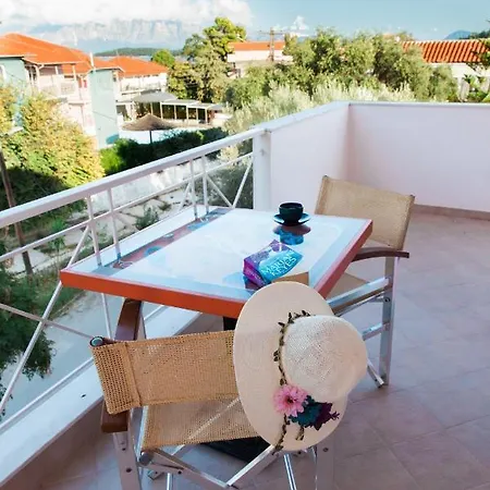 Dionysos Lefkas Hotel apartamentowy 3*