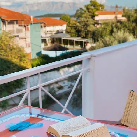 Dionysos Lefkas Hotel apartamentowy 3*