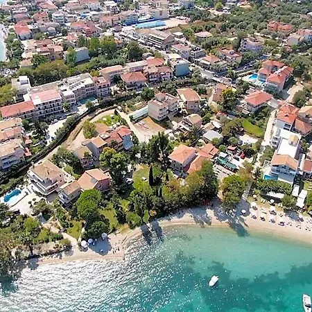 Dionysos Lefkas 3*