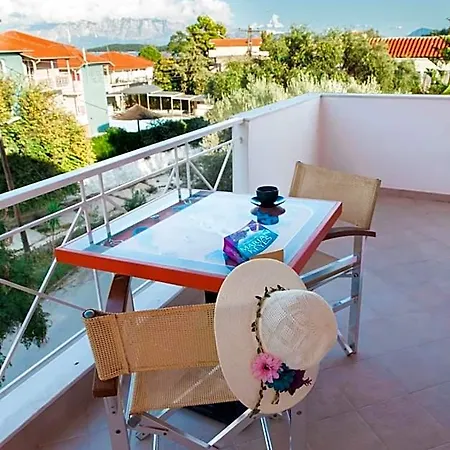 Hotel apartamentowy Dionysos Lefkas Nydri (Lefkada)
