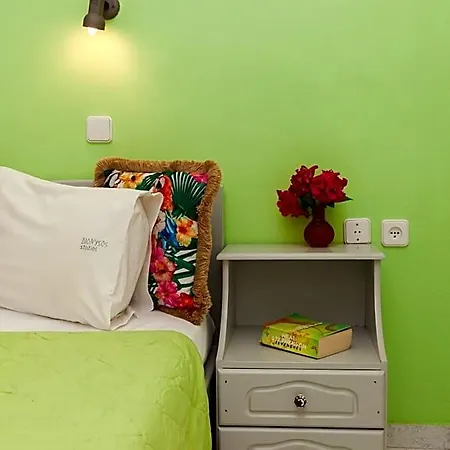 Hotel apartamentowy Dionysos Lefkas Nydri (Lefkada)